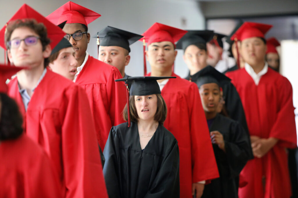 KatherineThomas Graduation 14V0039